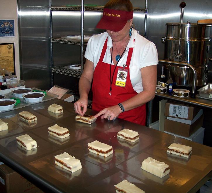 Hand wrapping fudge